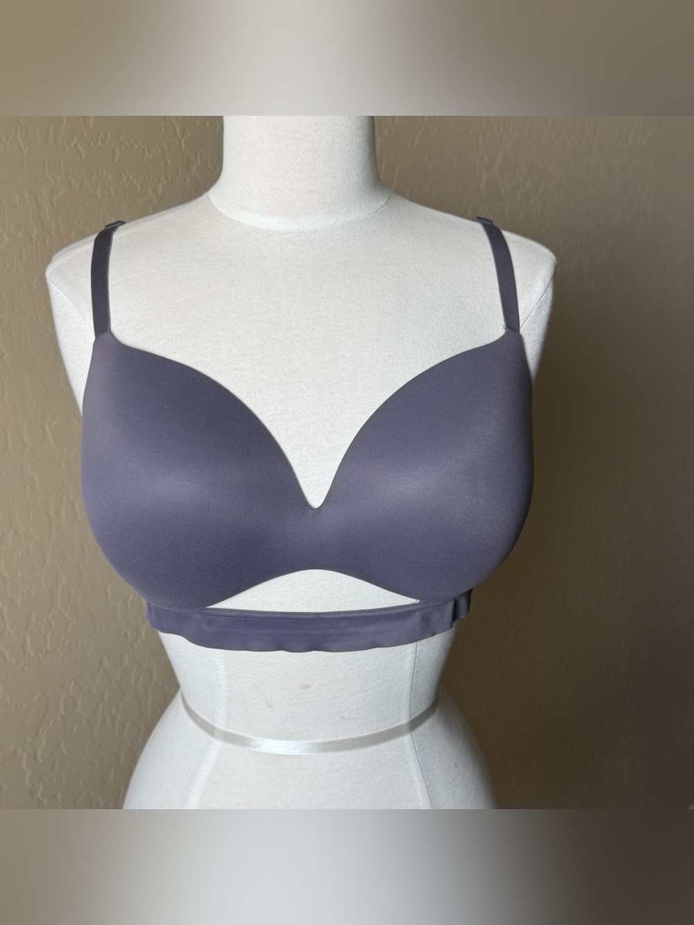 Incredible by Victoria’s Secret Wire Free Push-up Bra